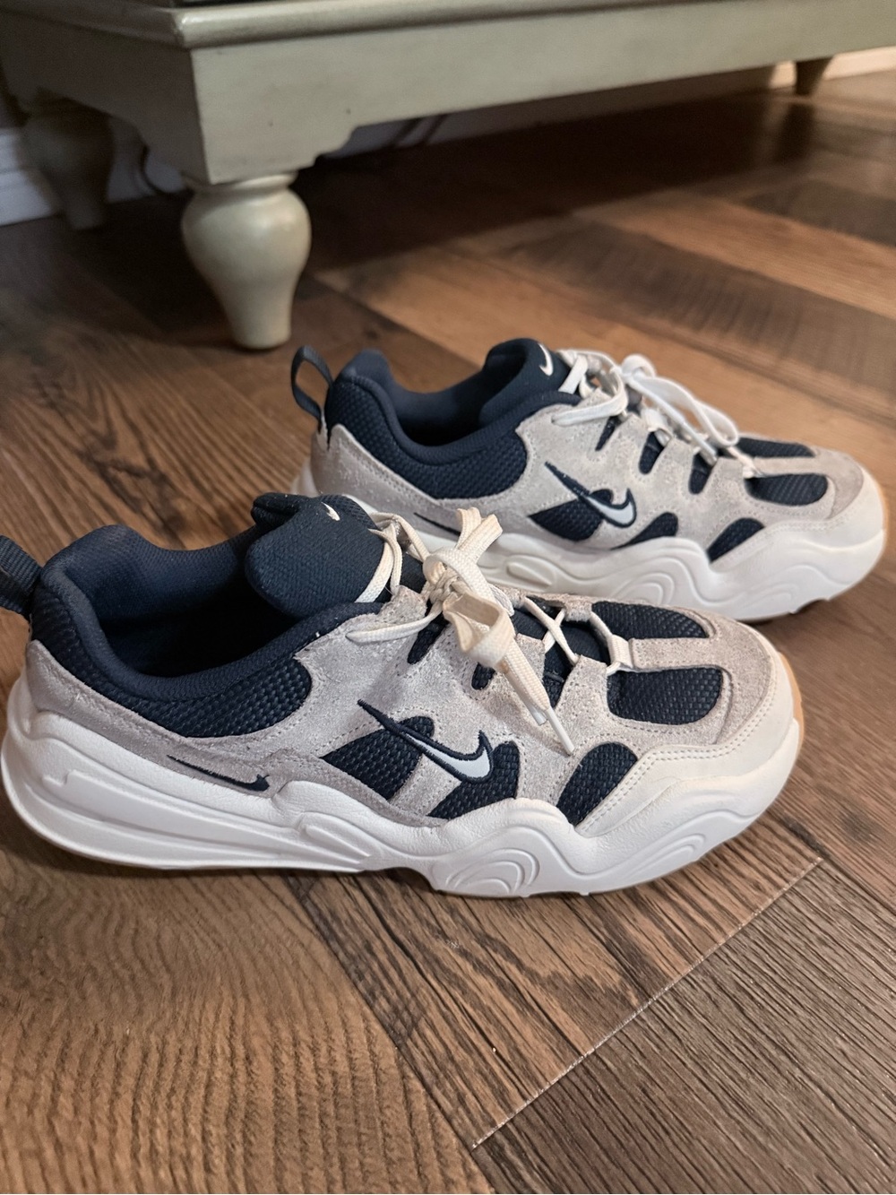 Nike Kids Navy and Cream Casual Sneakers
